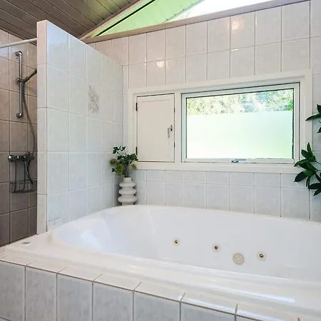 Luxury Retreat In - By Traum *