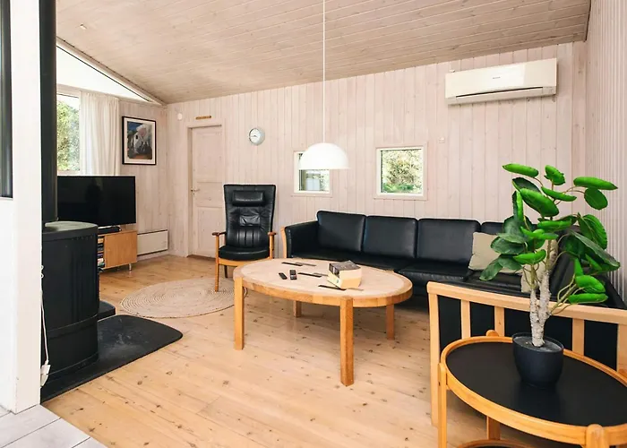 Luxury Retreat In - By Traum Holiday home